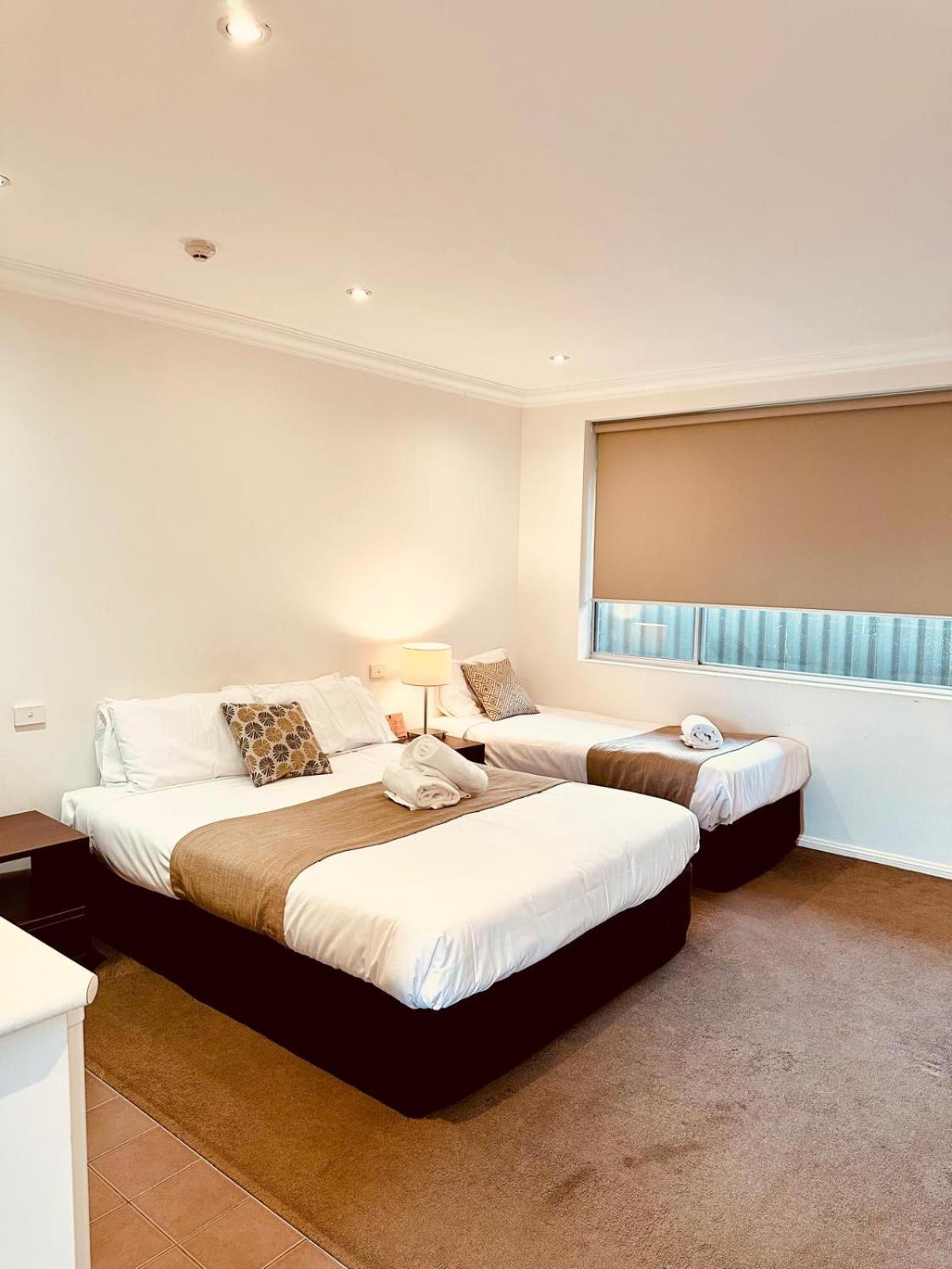 Merivale Motel Tumut Eksteriør billede