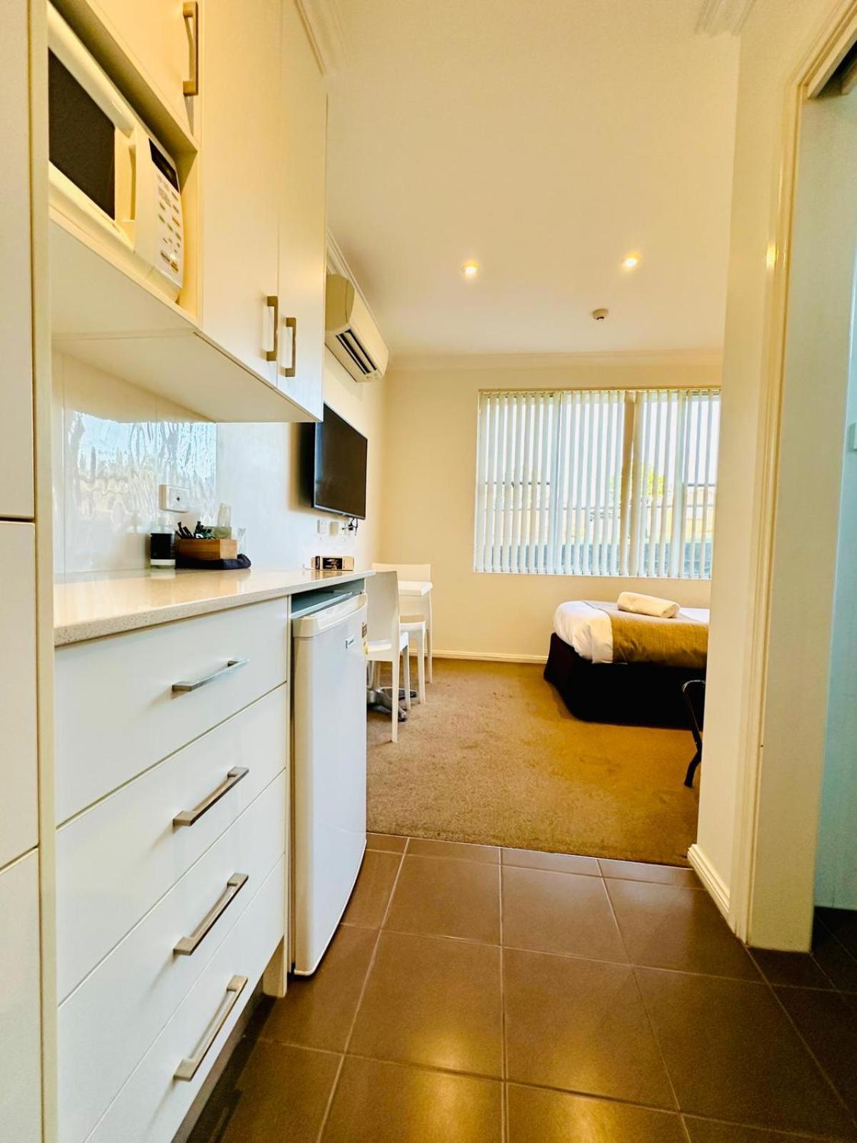 Merivale Motel Tumut Eksteriør billede