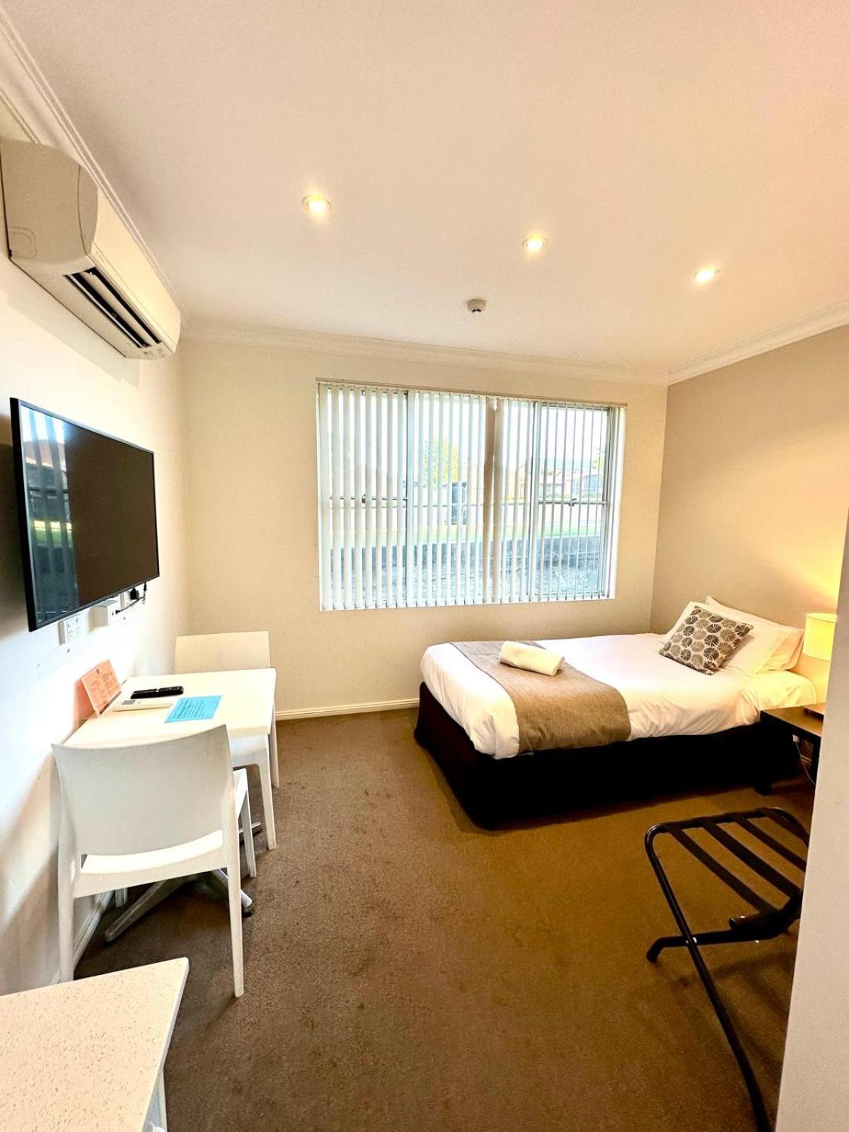 Merivale Motel Tumut Eksteriør billede